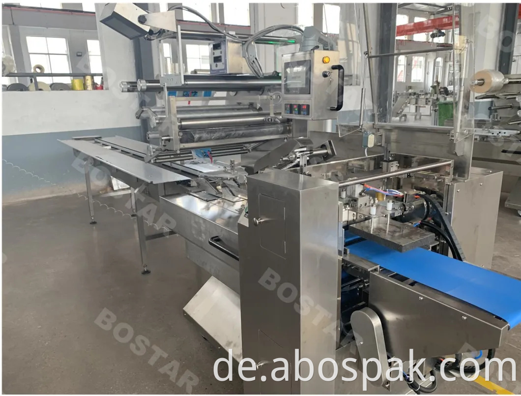 Automatische Hochgeschwindigkeits-Toastbrot-horizontale Beutel-Füllung Versiegelung / Kissenbeutel-Fluss-Lebensmittelverpackungs-Verpackungsausrüstungsmaschine für Snack-Food / Soße